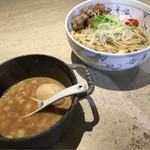 名前のないラーメン屋 - 濃厚と淡麗のブレンドのつけ麺です