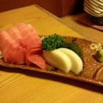 かつ善 - まぐろのお刺身。