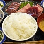 マグロカフェ - 1500円『店長おまかせさしみ定食』2016年1月吉日