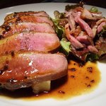 cafe TATI - 料理写真:シェフの一押し！鴨胸肉のロースト　￥1800　セット￥2500