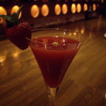 ラグナ ザ バー - ストロベリー・マティーニ