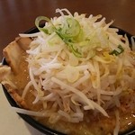 楽座 - 味噌ラーメン600円(込