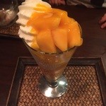 杏's cafe - マンゴーパフェ