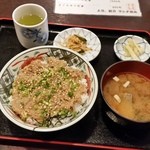 男鹿半島 - ランチの「マグロのなめろう丼 (600円)」