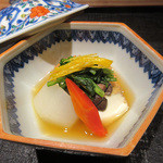 竹ざき - 6】炊合せ:すけそう鱈 平茸 厚揚 金時人参 蕪(2015.12月)