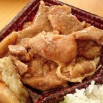 柳生精肉店 - 豚生姜焼き弁当…税込560円