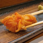 寿司栄 - 赤貝、６０包丁の美味・