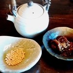 鰻楽 - ★おだし・あられ・小鉢