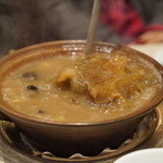 GOLDENTOP RESTAURANT - フカヒレの姿煮　大8600NTD（約35000円）