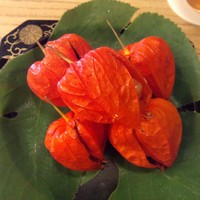 露庵 菊乃井 木屋町店 - ほおずきの八寸（ささげの胡麻和え、うざく、穴子八幡巻、コケモモの水饅頭、鱧のにこごり）