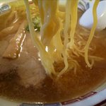 旭川ラーメン たいせつ - 塩ラーメンの麺