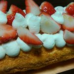 インフィオラーレ - 【2015年12月】苺のロールケーキを食べました。詳細はブログ「ミシュランごっこ。」をご覧下さい。