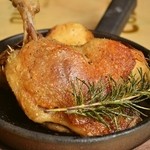 骨付き鴨肉ロースト