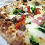 Pizzeria Bella Napoli - サルシッチャ ェ ブロッコリ