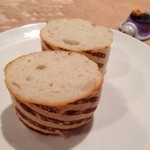 Espetalia - H.28.1.7.昼 パン((パスタランチ 900円税込))