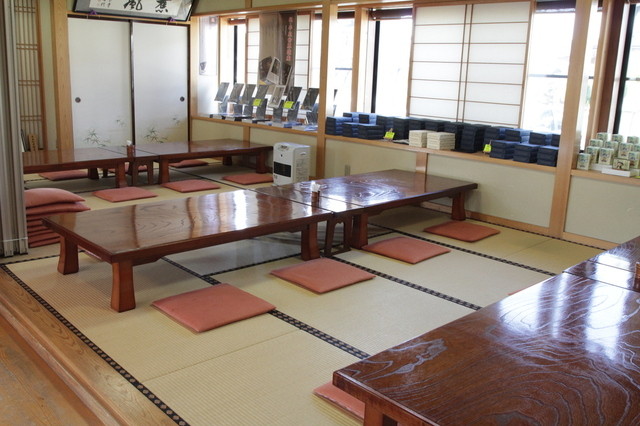 駅前芭蕉館（えきまえばしょうかん） - 平泉（そば）の写真