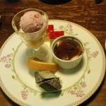 窯右衛門 - デザート盛り合わせ