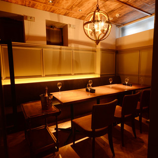 We have two private rooms available for different purposes, such as anniversaries and entertaining guests.