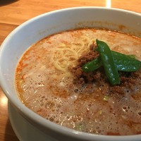 個室中華 頤和園 溜池山王店 - 