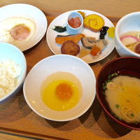 赤坂うまや 新宿 - ブッフェスタイルの和洋食(¥2,400) 和食盛り付け例