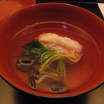 室町 和久傳 - 蟹寄せ椀のアップ(2015.12)