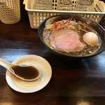 麺座 かたぶつ - みそらーめん&黒濃煮干脂