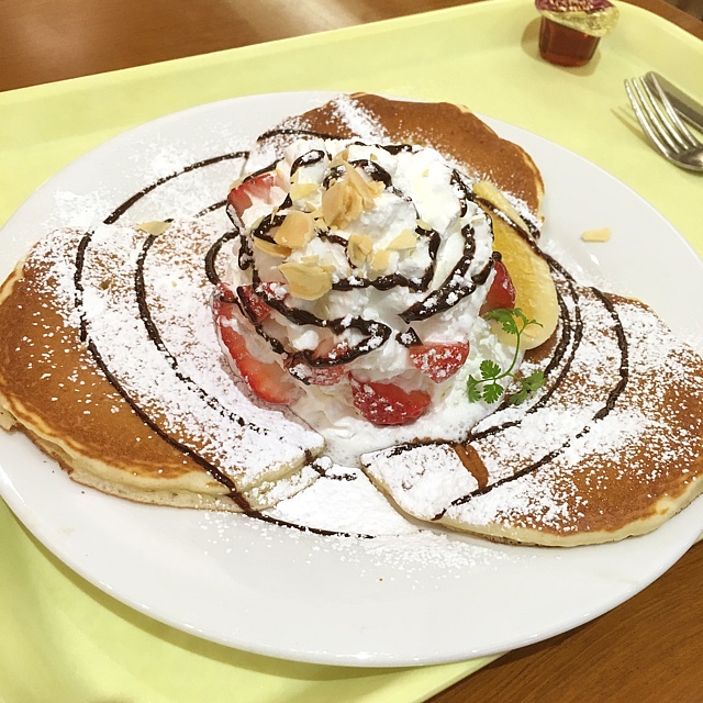 閉店 ハッピーケーキ 越谷レイクタウン店 越谷レイクタウン パンケーキ 食べログ