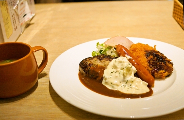 閉店 ボンズ Bonds 姫路 ハンバーグ 食べログ