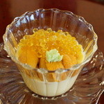 わらび野 - 歯舞の雲丹、岩魚の卵に木の芽のソース（2015/5）