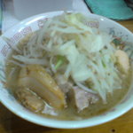 Ｇ系ラーメン 豚壱家　 - 器に比して量が少なかったです。