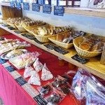 メゾンボングゥ - 店内