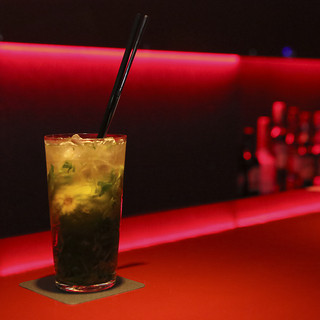 He & Bar (Heiando bar)_2