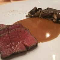 リストランテ ル・ミディ ひらまつ - 牛ヒレ肉のタリアータ　数種のキノコを添えて