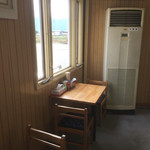 中華そば きい家 - テーブル席