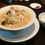 真 - ちゃんぽん900円＋50円でご飯がつきます。