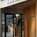 BURN SIDE ST CAFE CRAFT KITCHEN+  KUZUHA - 入り口