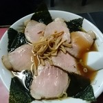 龍巻軒 - チャーシュー麺