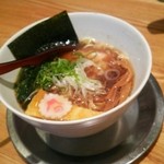 麺屋 燕 - 手火山燕ラーメン醤油780円