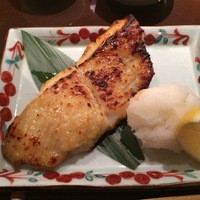 伊豆の旬 やんも 丸の内店 - 大根おろしもたっぷり