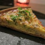 おだいどこ ブルーキャット - ブロッコリーとベーコンのキッシュ、ほんとに美味しい！