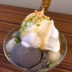 シナー カフェ - 黒ごまと抹茶の和パフェ♪