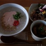 Okayu-stand.Salad - クリーム明太お粥セット！クリーミーで旨かったです。