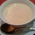 ビストロ・プティポワ - マッシュルームのスープ