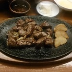 ステーキの上謙 - 鉄板焼き定食1680円
