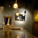 オレンジ - カウンター席