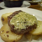 オレンジ - 牛ステーキバターソース