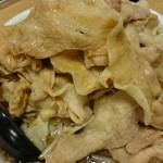 麺屋 団長 - 男の根性黒醤油:麺大野菜大肉１０枚♪
