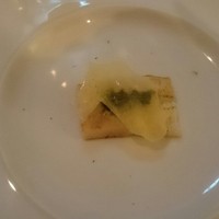 カーザ ヴィニタリア - 軽く燻したウナギとキャビア