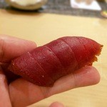 初音鮨 - 赤身漬け