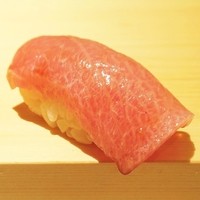 鮨 あらい - 函館・戸井産マグロ